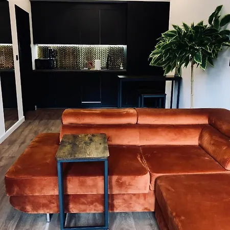 Green Stone Iii Апартаменты *